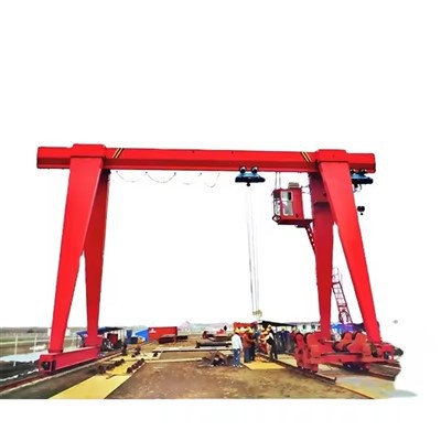 یارڈ گینٹری کرین